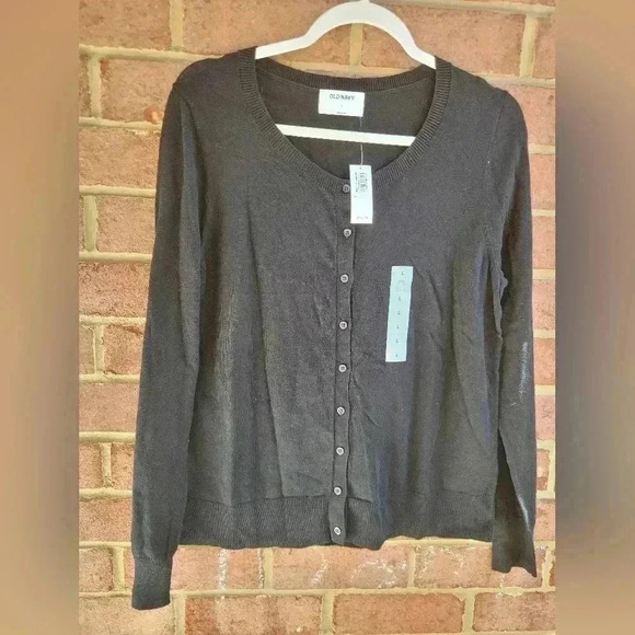 Old navy long sleeve - Picture 1 of 6